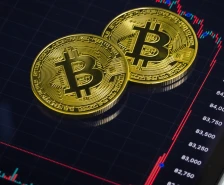 تحلیل هفتگی بیت کوین؛ شکست روند یک ساله و احتمال ورود به فاز نزولی طولانی