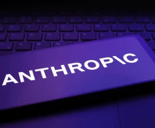 ویتالیک بوترین: آنتروپیک باید در برابر سلاح های خودمختار کوتاه نیاید