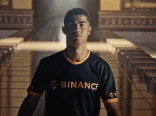 رونالدو با وجود شکایت، به دنیای NFT با بایننس بازمی‌گردد!