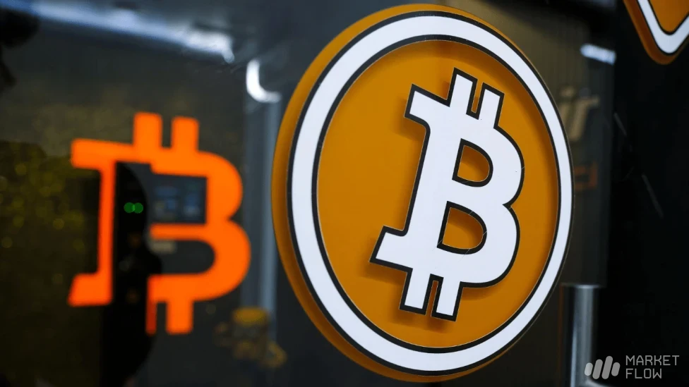 بیت کوین در پیچ تاریخی؛ فشار خرید از کوین بیس و صندوق ها ادامه دارد